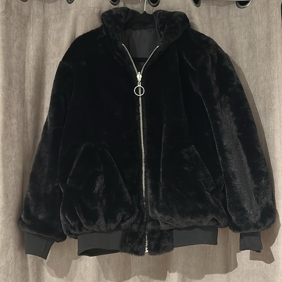 Garage: Black Reversible Bomber - Picture 4 of 4